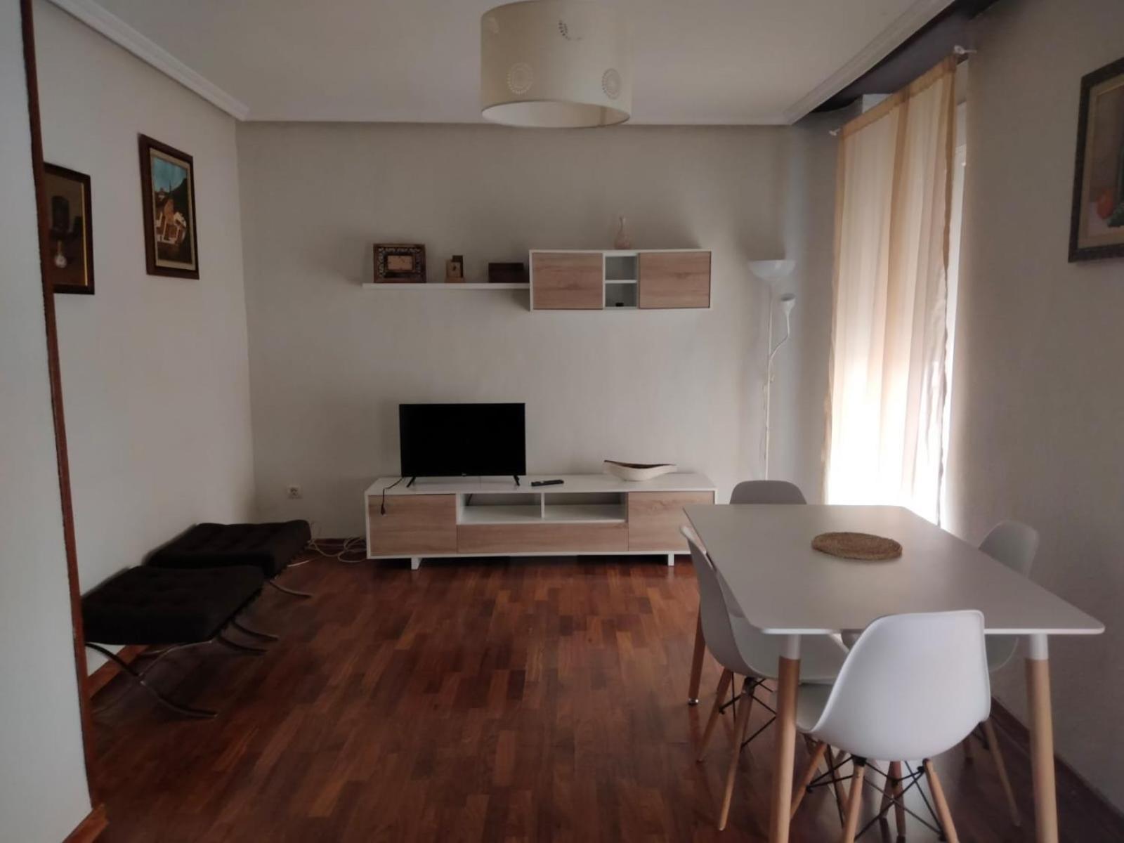 Apartament Delsan Linares  Zewnętrze zdjęcie